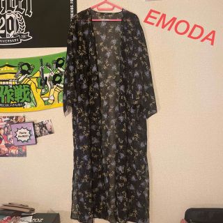 エモダ(EMODA)のEMODA エモダ　スリットスリーブ2WAYマキシシャツ　花柄ロングカーディガン(カーディガン)