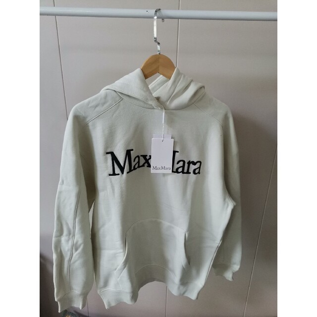 MaxMara パーカー 激安単価で 65.0%OFF sk.adelicenter.eu