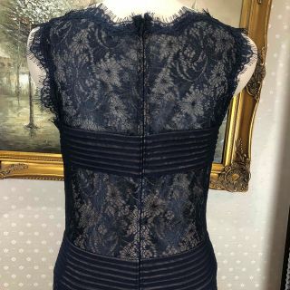 新品☆ TADASHI SHOJI サイズS【9号相当】133