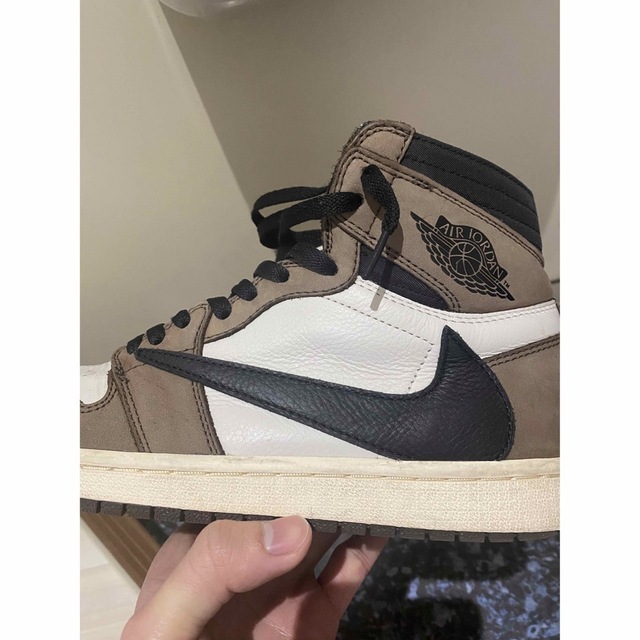 TRAVIS SCOTT NIKE JORDAN 1 RETRO HIGH OG