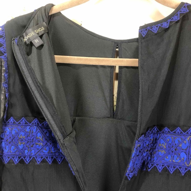 美品☆TADASHI SHOJI サイズM (T 114)-