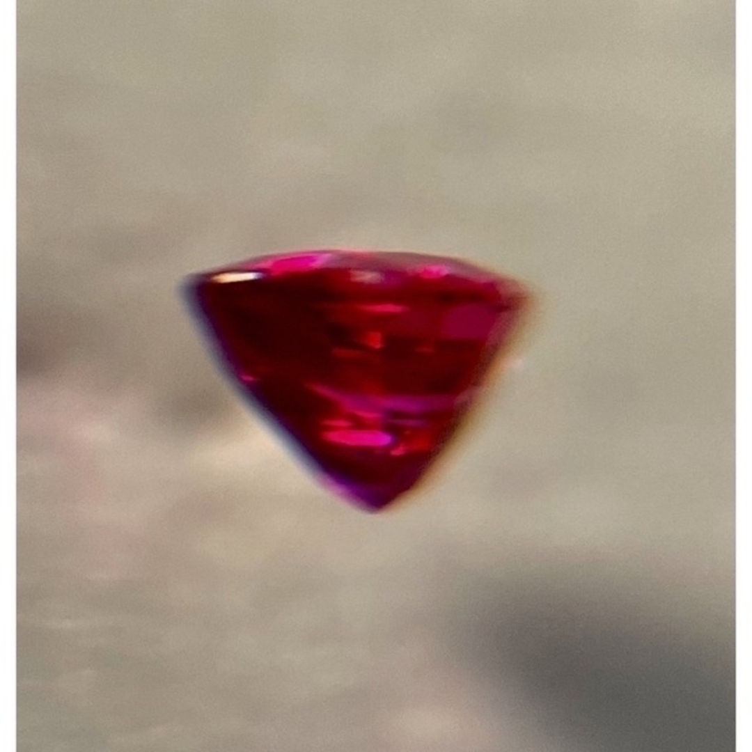 天然ミャンマー産ハイグレードルビールース発色照り良し1.093ct-
