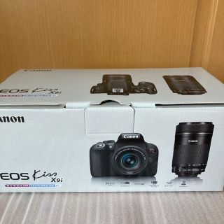 キヤノン(Canon)のCanon EOS KISS X9i Wズームキット(デジタル一眼)