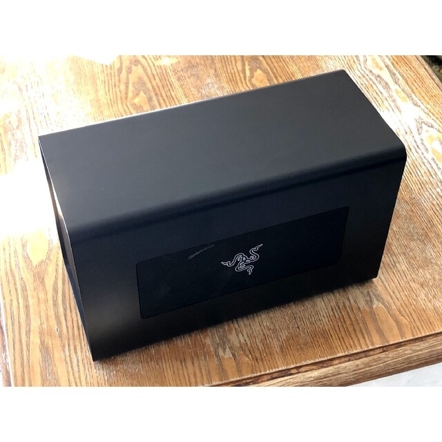 好評NEW】 Razer Core X Chroma 外付けGPU(eGPU)BOX 3pkZS