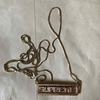 シュプリーム(Supreme)のSupreme Name Plate 14k Gold Pendant (ネックレス)