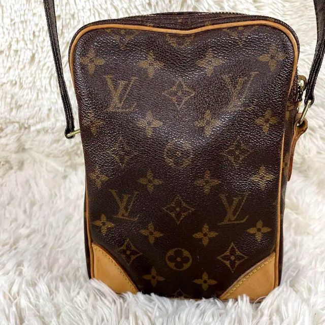 LOUIS VUITTON(ルイヴィトン)のyukarin様専用 レディースのバッグ(ショルダーバッグ)の商品写真