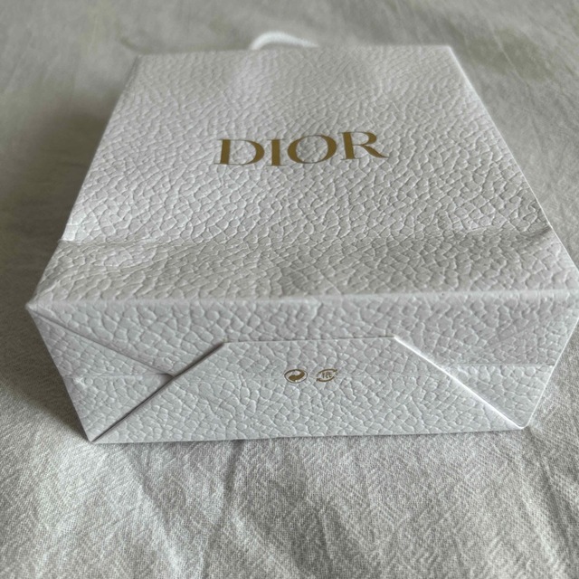 Christian Dior(クリスチャンディオール)のDIOR 紙袋 レディースのバッグ(ショップ袋)の商品写真