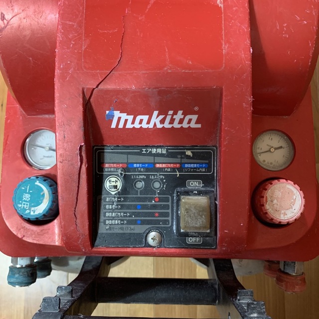 上質風合い マキタ高圧/常圧エアーコンプレッサーAC430XH 低騒音 16L