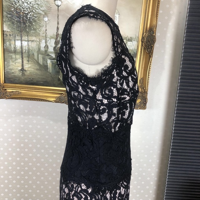 新品☆ TADASHI SHOJI サイズ4Ｐ　ブラック