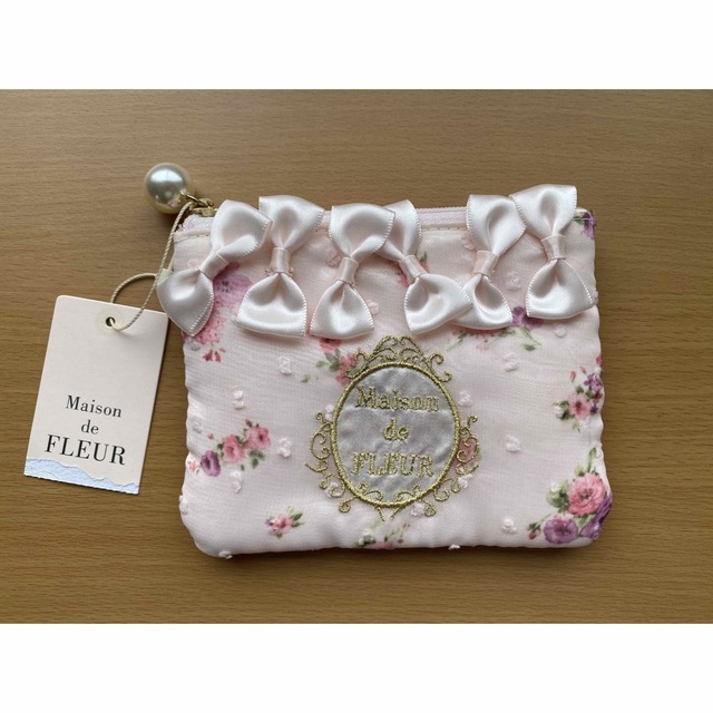 完成品 予約 ポーチMaison de FLEUR カラフルビーズティッシュポーチ