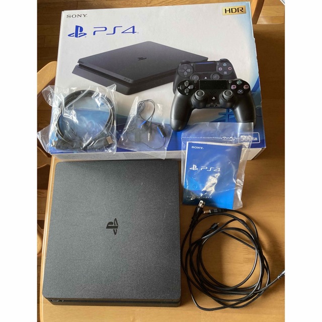 PlayStation4 CUH-2200A 500GB