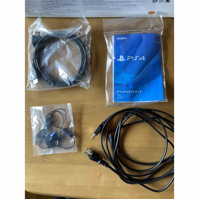 PlayStation4 CUH-2200A 500GB 4