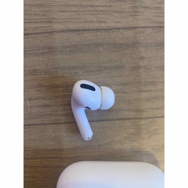 AirPods Pro 純正品 - ヘッドフォン/イヤフォン