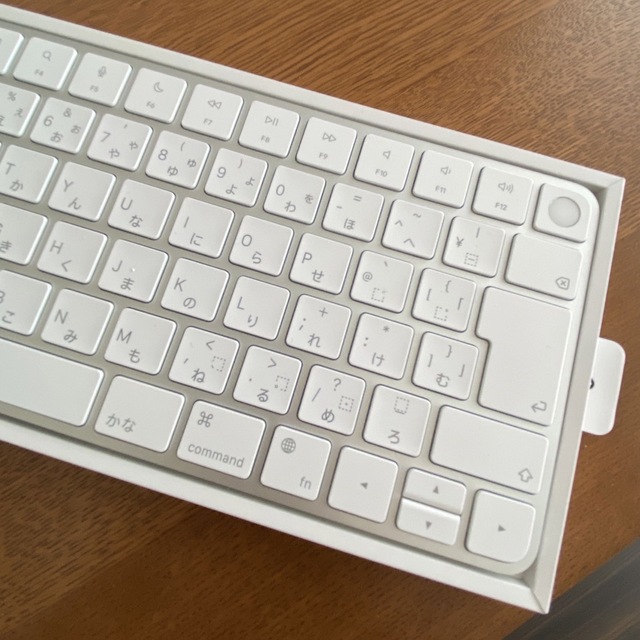 Mac (Apple)(マック)のApple Magic Keyboard Touch IDモデル スマホ/家電/カメラのPC/タブレット(PC周辺機器)の商品写真