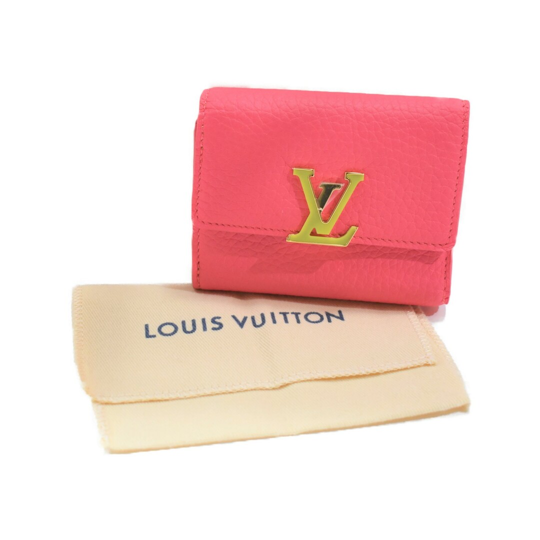 【人気★】 LOUIS VUITTON
ポルトフォイユ・カプシーヌXS M81203  ピンク系×黄緑系 レザー 財布　三つ折り財布　おしゃれ　人気　レザー　 松山久万ノ台店