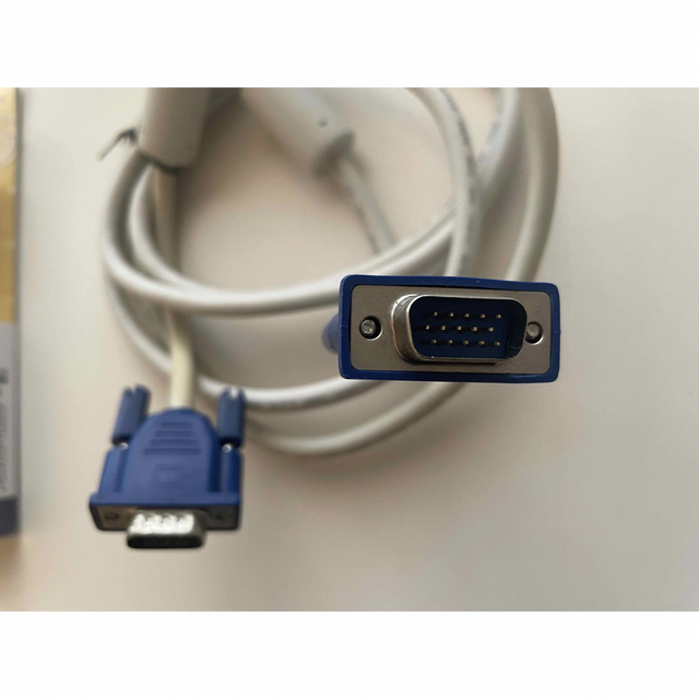 ELECOM(エレコム)のエレコム HDMI-VGA変換ケーブル【未使用】 、VGAケーブル【中古】の2点 スマホ/家電/カメラのPC/タブレット(PCパーツ)の商品写真