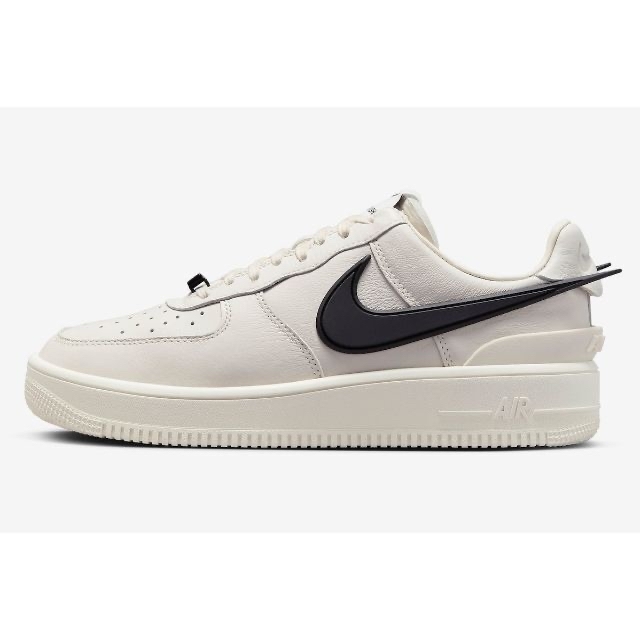 NIKE(ナイキ)のAMBUSH × Nike Air Force 1 Low "Phantom" メンズの靴/シューズ(スニーカー)の商品写真