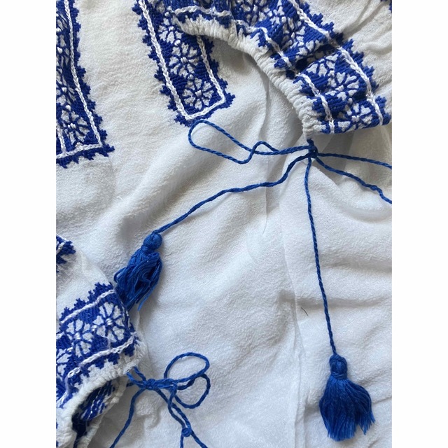 ウクライナ　刺繍　ブラウス レディースのトップス(シャツ/ブラウス(長袖/七分))の商品写真