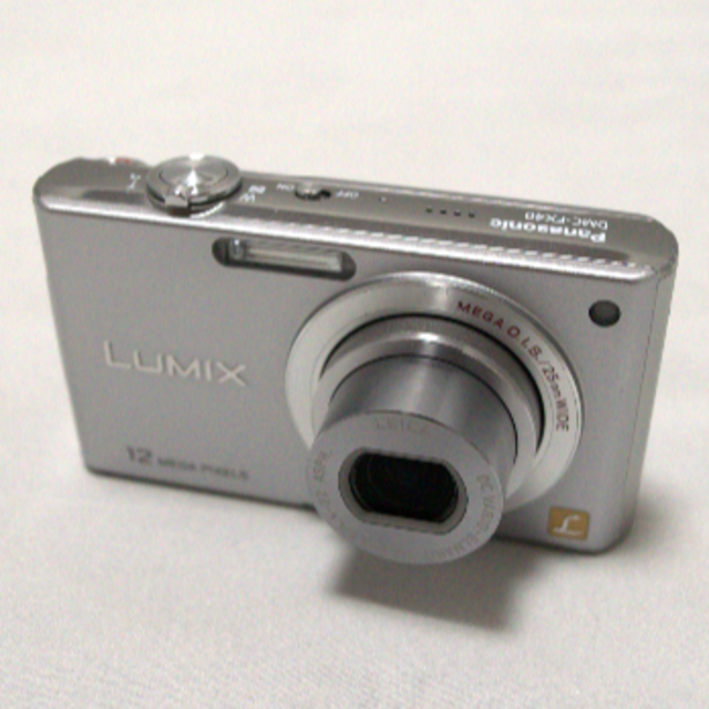 Panasonic(パナソニック)のPanasonic パナソニック デジタルカメラ LUMIX DMC-FX40 スマホ/家電/カメラのカメラ(コンパクトデジタルカメラ)の商品写真