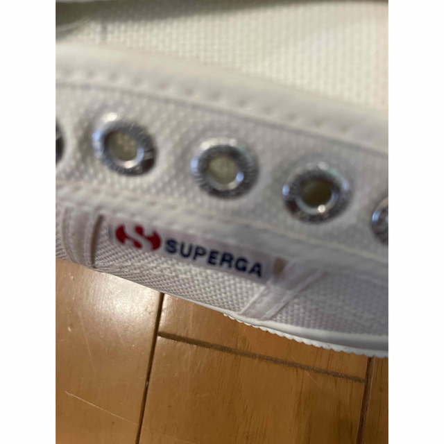 SUPERGA(スペルガ)のスペルガ　ホワイト　スニーカー メンズの靴/シューズ(スニーカー)の商品写真