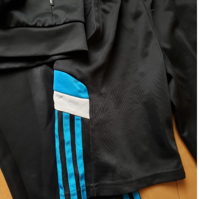 adidas(アディダス)のadidas　PUMA　ジャージとTシャツ2枚セット　130サイズ キッズ/ベビー/マタニティのキッズ服男の子用(90cm~)(その他)の商品写真