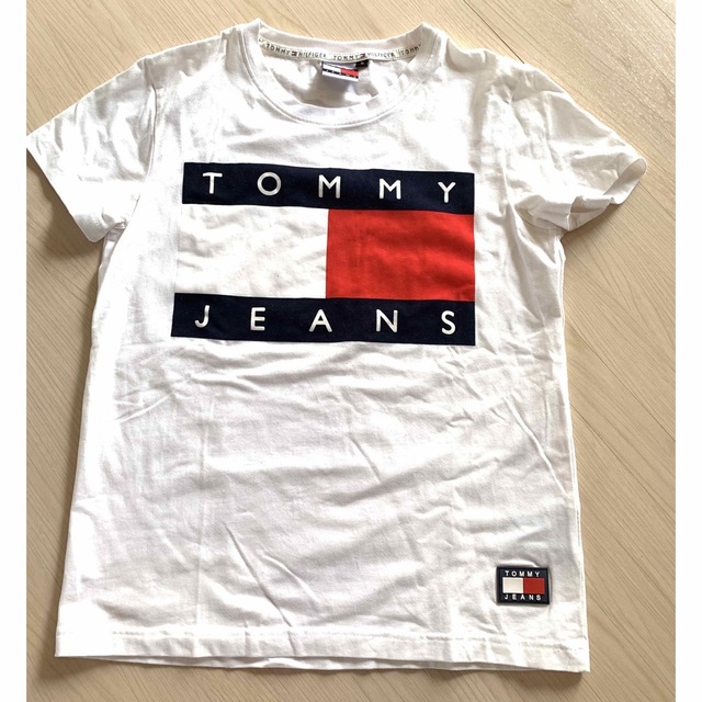 TOMMY HILFIGER(トミーヒルフィガー)のTOMMY HILFIGER Tシャツ レディースのトップス(Tシャツ(半袖/袖なし))の商品写真