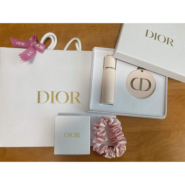 Diorバースデーノベルティセット