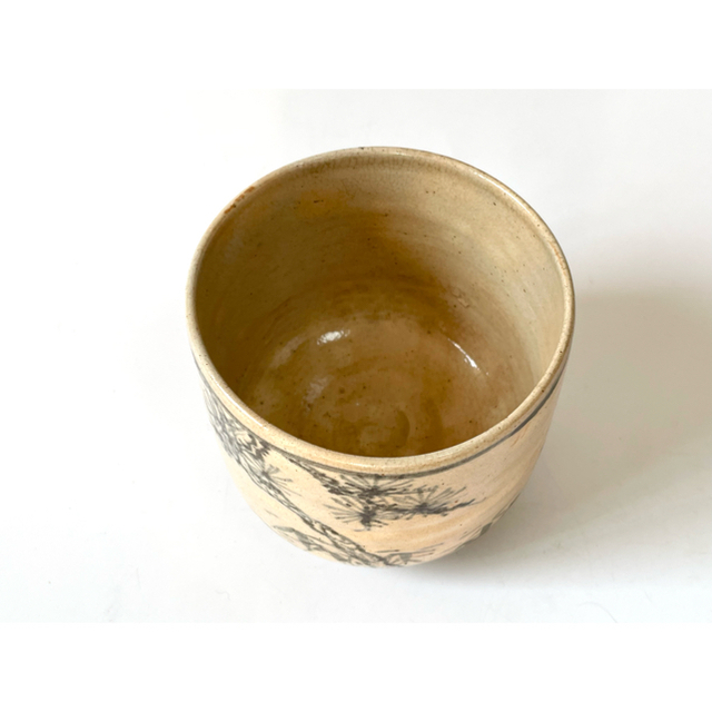 骨董 アンティーク 松竹梅 筒茶碗 鉄絵 京焼 志賀焼 仁清 箱付き