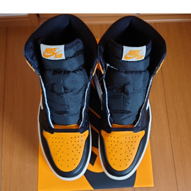 NIKE(ナイキ)のNIKE　AIRJORDAN1 High OG  TAXi メンズの靴/シューズ(スニーカー)の商品写真