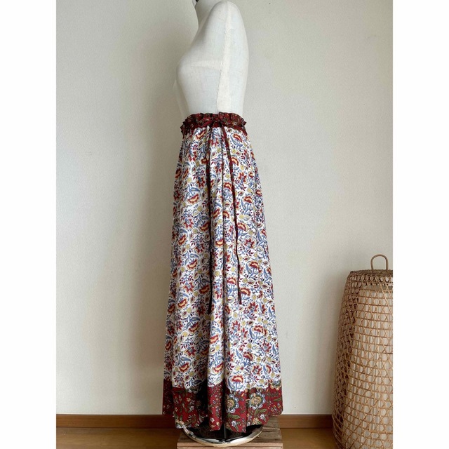 インド綿　サンガネール　ブロックプリント　マキシ　スカート レディースのスカート(ロングスカート)の商品写真