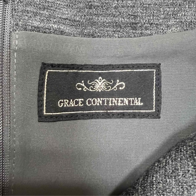 GRACE CONTINENTAL(グレースコンチネンタル)のグレースコンチネンタル　ビジュー　ワンピース　▶︎ 少々訳あり商品です レディースのワンピース(ひざ丈ワンピース)の商品写真