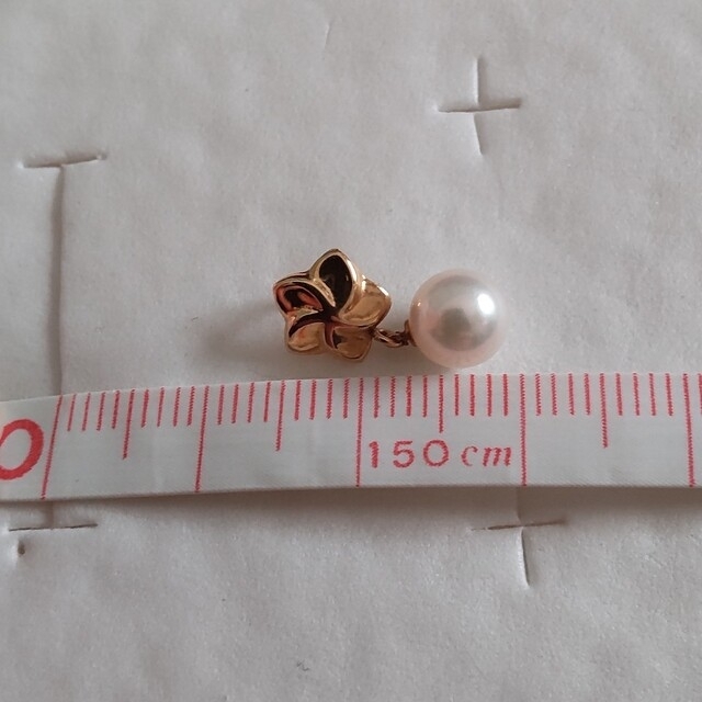 K18 ハワイアン プリメリア 真珠トップ レディースのアクセサリー(ネックレス)の商品写真