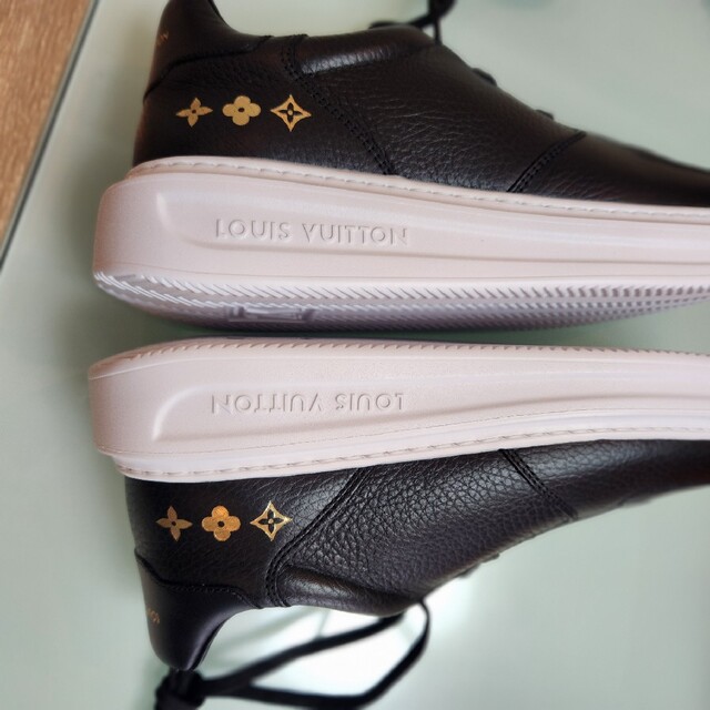 LOUIS VUITTON(ルイヴィトン)のルイヴィトン LOUIS VUITTON スニーカー ビバリーヒルズ レザー メンズの靴/シューズ(スニーカー)の商品写真