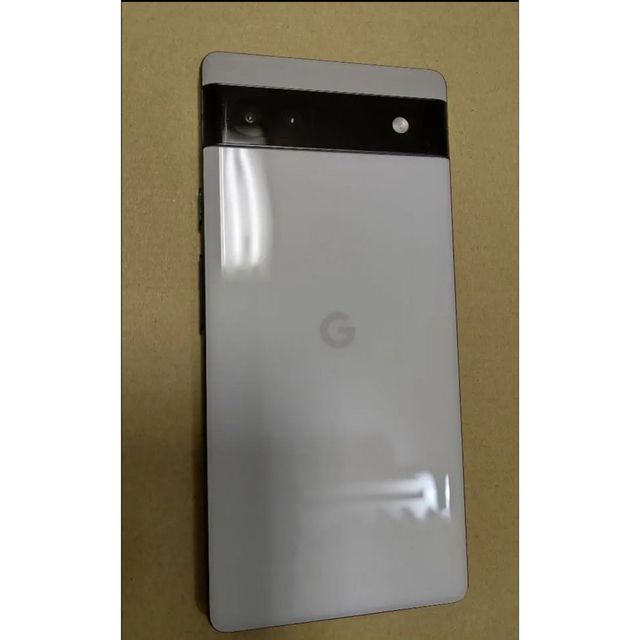 Google Pixel(グーグルピクセル)のGoogle Pixel 6a Chalk au版　中古品 スマホ/家電/カメラのスマホアクセサリー(Androidケース)の商品写真