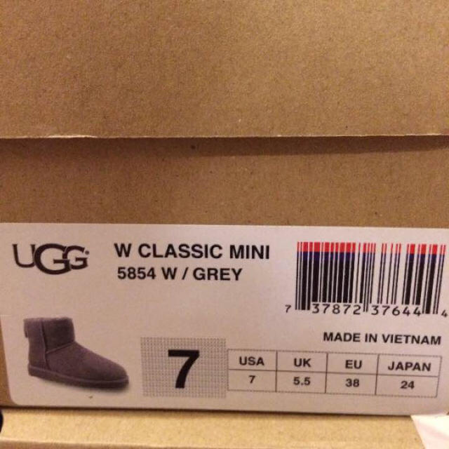 UGG(アグ)の新品 UGG アグ ミニ mini 5854 ムートン ブーツ レディースの靴/シューズ(ブーツ)の商品写真