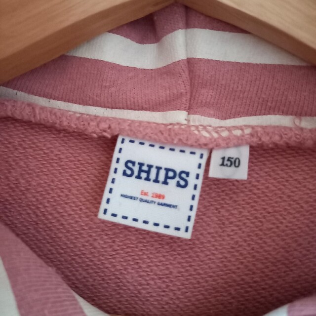 SHIPS(シップス)のSHIPS　150センチ　女児パーカー キッズ/ベビー/マタニティのキッズ服女の子用(90cm~)(ジャケット/上着)の商品写真