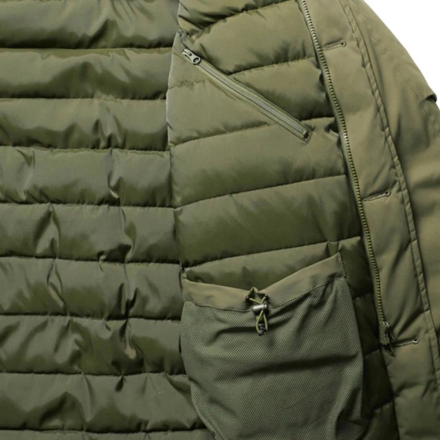 DAIWA(ダイワ)のDAIWA PIER39 TECH CRUISER DOWN JACKET  メンズのジャケット/アウター(ミリタリージャケット)の商品写真