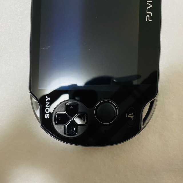 PlayStation Vita - ☆美品☆PS Vita PCH-1100クリスタルブラック 動作
