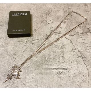 メール便対応! 美品 ファイナルファンタジー ネックレス スリーピング