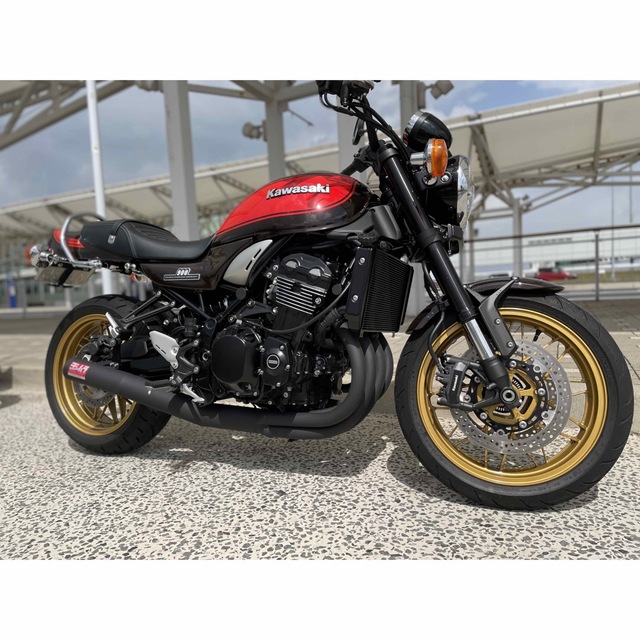 z900rs ヨシムラ マフラー ショート管画像の通りのことになっています