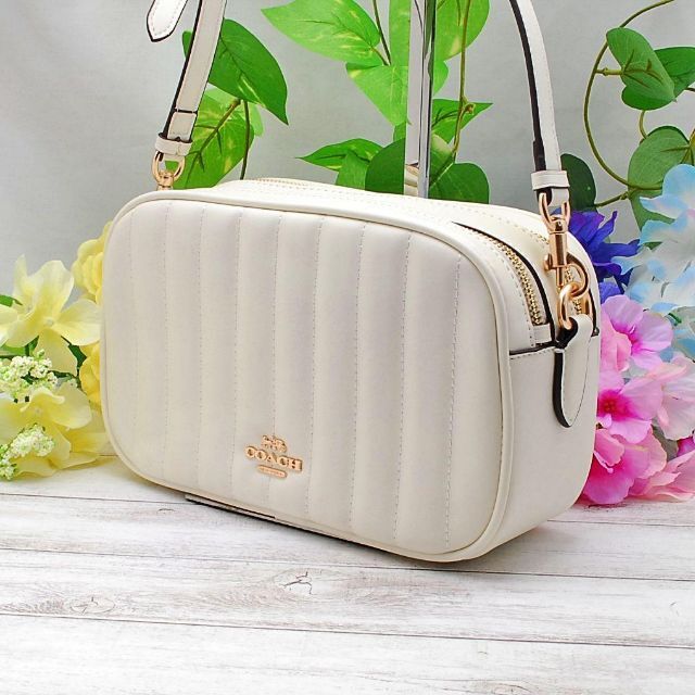 4♪めちゃカワイイ♪新品未使用♪COACH ショルダーバッグ キルティング