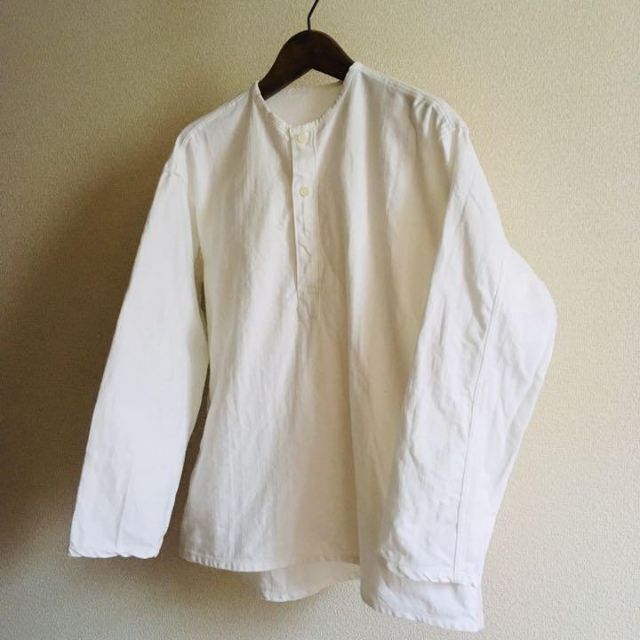 ロシア軍 スリーピングシャツ 46-2 デッドストック ホワイト 旧ソ連軍の通販 by ラク's shop｜ラクマ