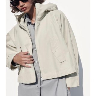 ザラ(ZARA)のZARA ウォーターレペレントショートパーカー(ブルゾン)