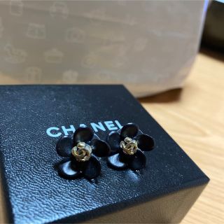 ☆正規☆CHANEL☆カメリアストーンピアス☆