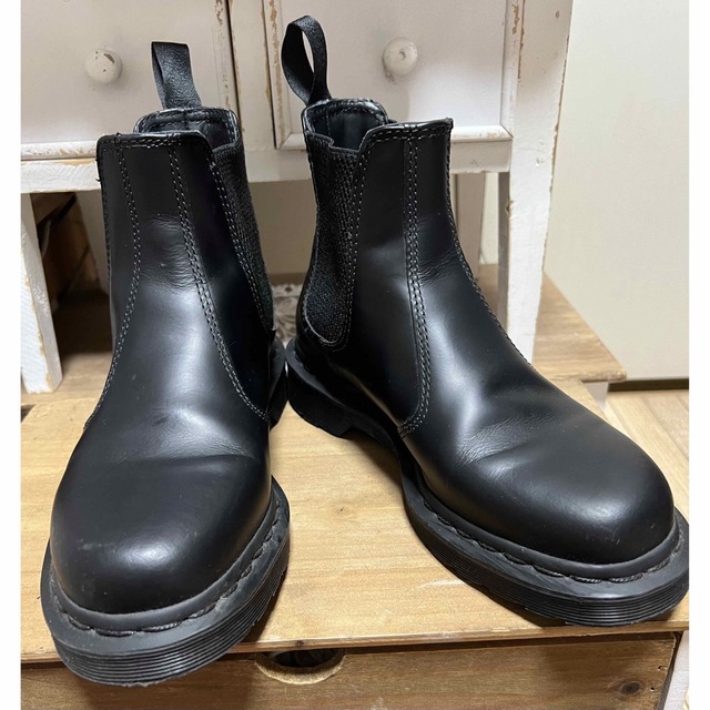 Dr.Martens(ドクターマーチン)のドクターマーチンチェルシーブーツ(サイドゴアブーツ中古) レディースの靴/シューズ(ブーツ)の商品写真