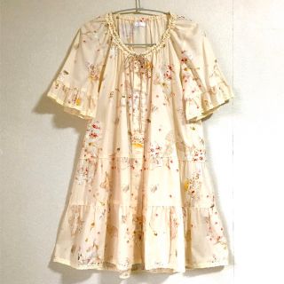 ピンクハウス(PINK HOUSE)の美品 PINK HOUSE  ピンクハウス ローズ、ティーセット柄チュニック (チュニック)