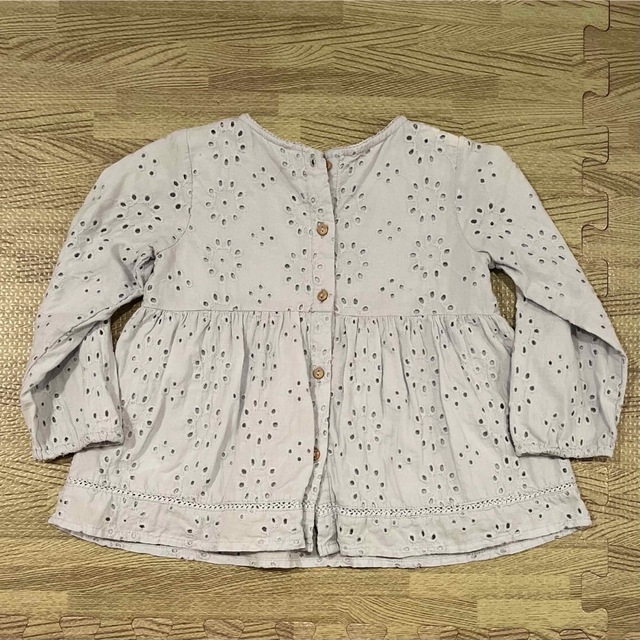 ZARA KIDS(ザラキッズ)のザラキッズ　ブラウス　98 キッズ/ベビー/マタニティのキッズ服女の子用(90cm~)(ブラウス)の商品写真