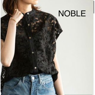 ノーブル(Noble)のNOBLE フラワーレースノースリーブブラウス(シャツ/ブラウス(半袖/袖なし))