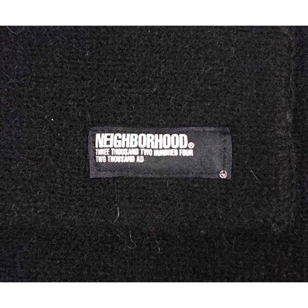 NEIGHBORHOOD(ネイバーフッド)のNEIGHBORHOOD ネイバーフッド ラメプリント ロゴ マフラー 黒 サイズフリー 正規品 / B233 メンズのファッション小物(マフラー)の商品写真