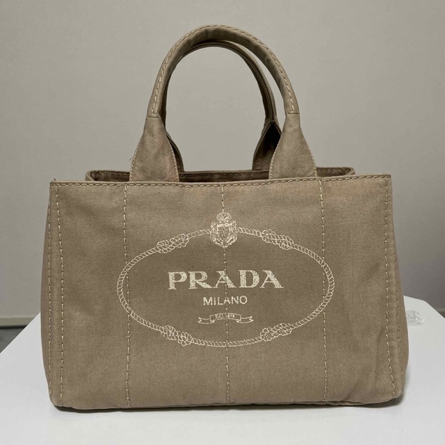 PRADA(プラダ)のPRADA カナパ  最終お値下げです。 レディースのバッグ(トートバッグ)の商品写真